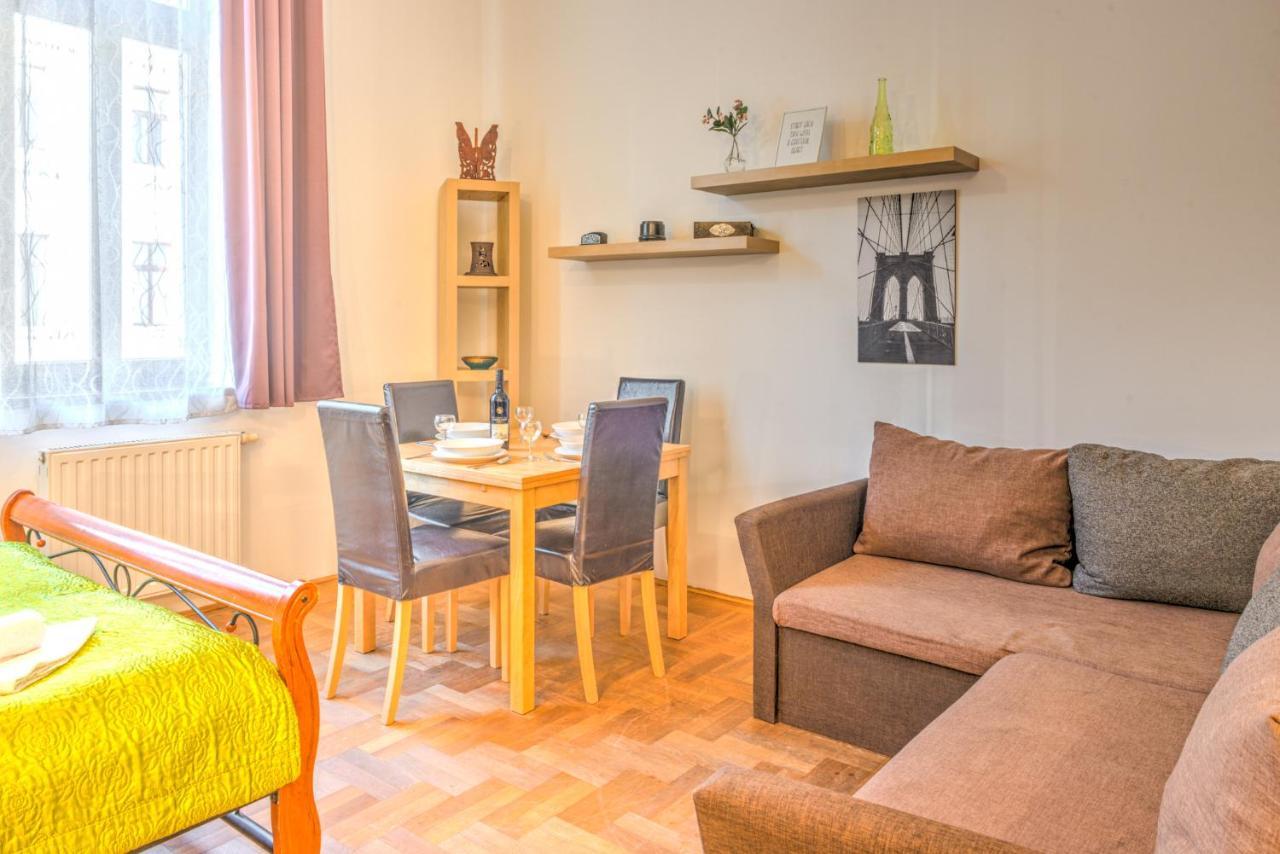 Center Apartment