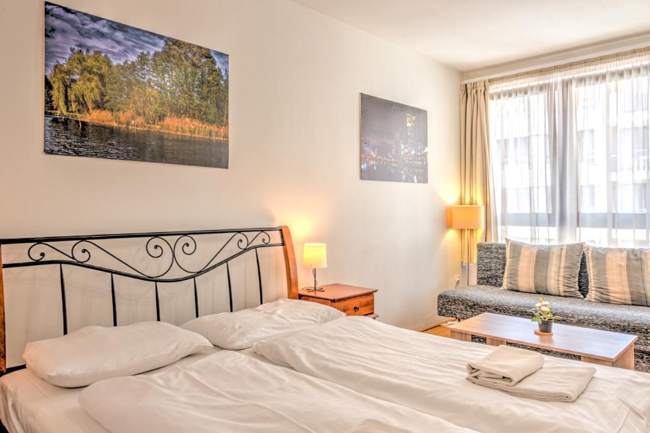 Apartment Center