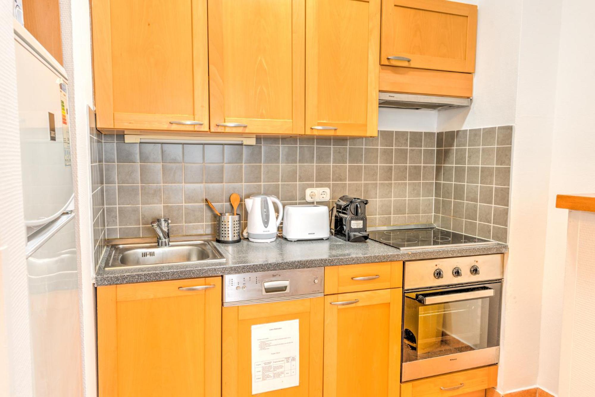 Apartment Center *